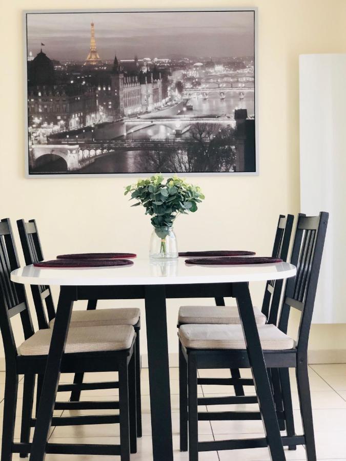Beautiful Apartment Near Geneva 圣朱利安恩因 外观 照片