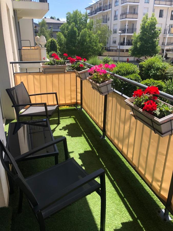 Beautiful Apartment Near Geneva 圣朱利安恩因 外观 照片